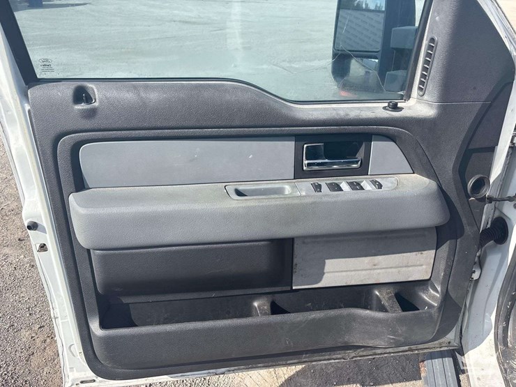 2012-ford-f150-image-12