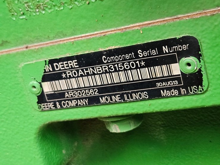 2013-john-deere-8335r-image-45