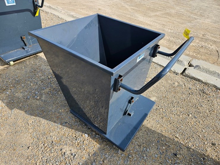 #102-•-roll-around-dump-hopper-image-3