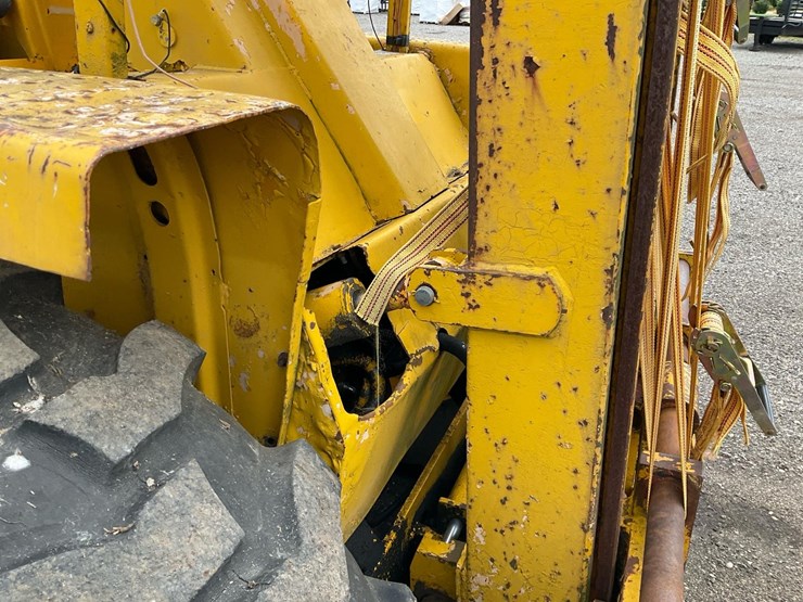 massey-ferguson-2500-image-24