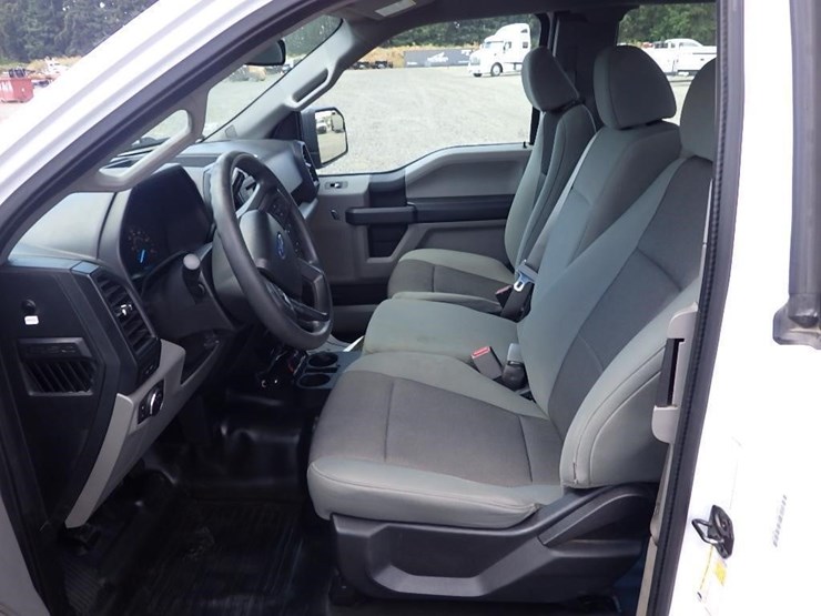 2017-ford-f150-image-23