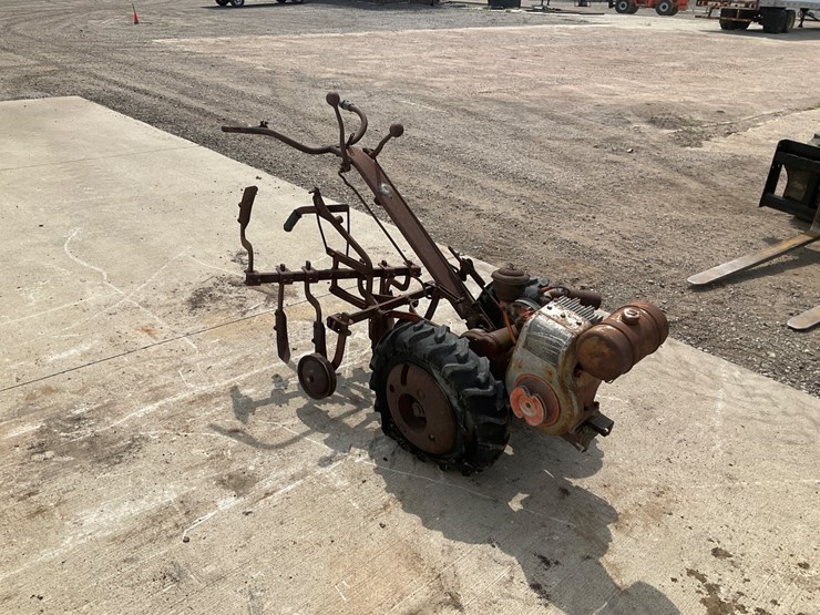 #5041-•-montgomery-ward-&-co.-walk-behind-tractor-with-cultivator-attachment-image-5