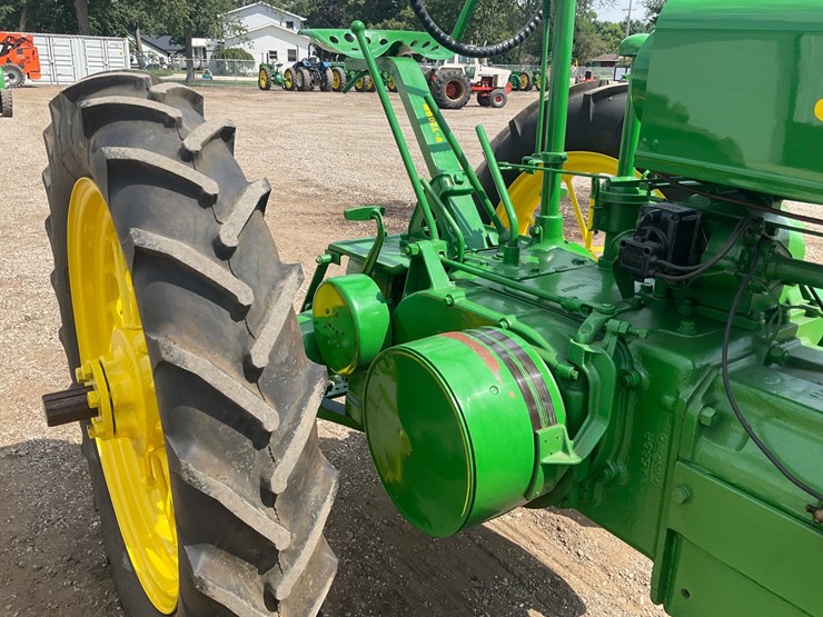 1935-john-deere-model-a-image-13