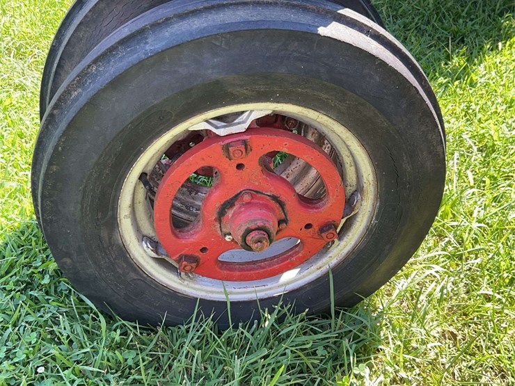 1953-farmall-super-m-image-21