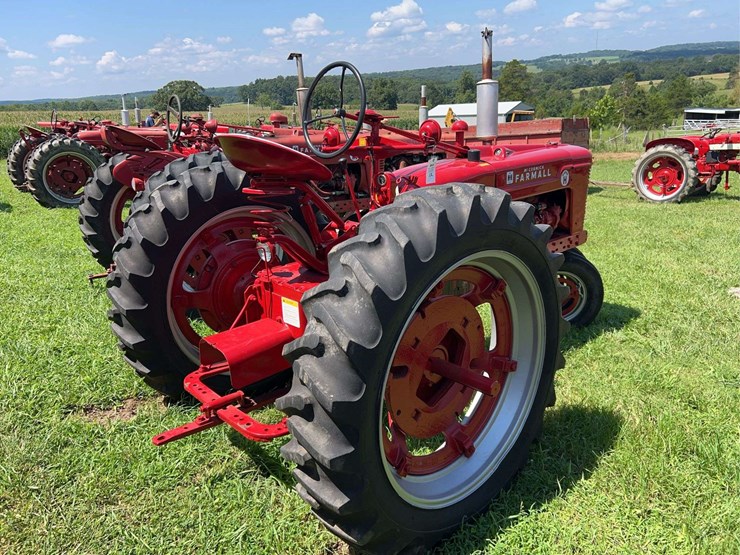 1953-farmall-super-h-image-7