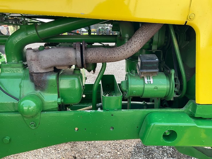 1959-john-deere-630-image-13