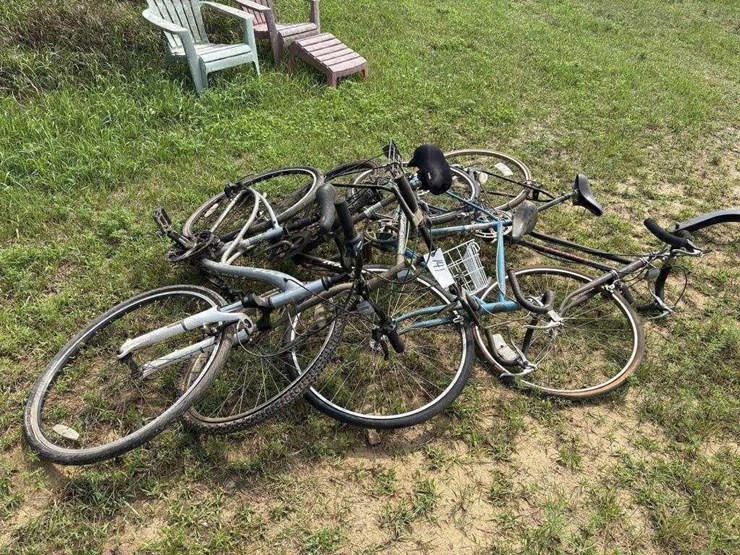 bikes-(4)---fuji,-ultima,-free-spirit-&-huffy-image-1