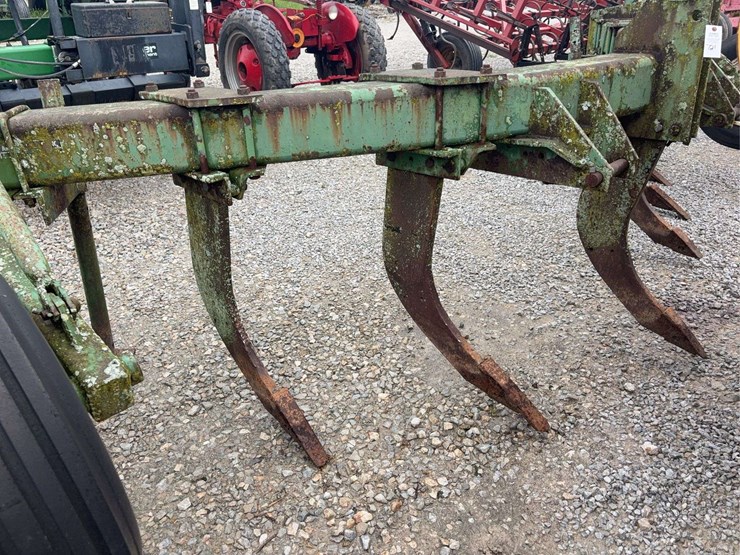 john-deere-7-image-2