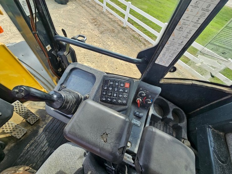 deere-624j-image-37