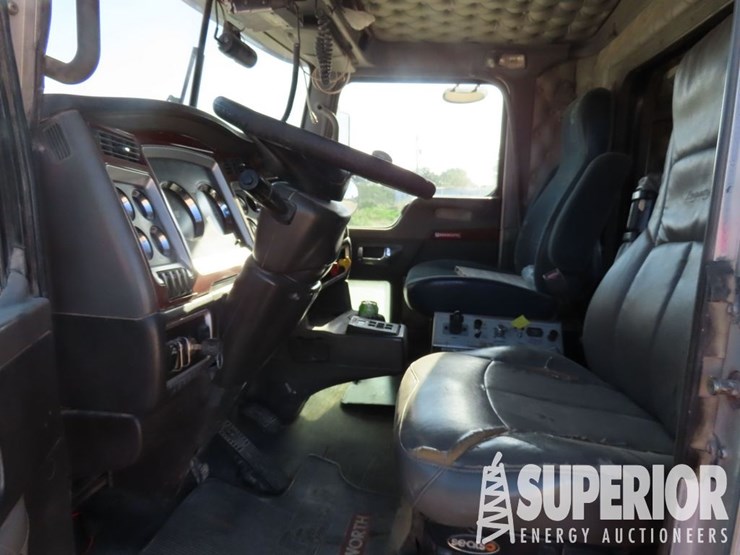 2007-kenworth-c500b-image-6