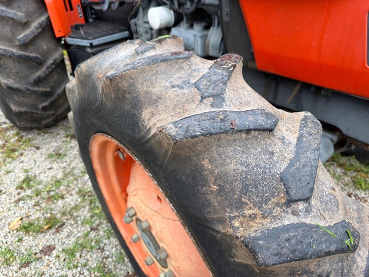 kubota-m6800-image-17