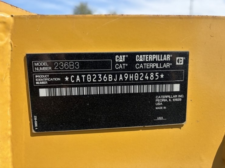 2012-caterpillar-236b3-image-9
