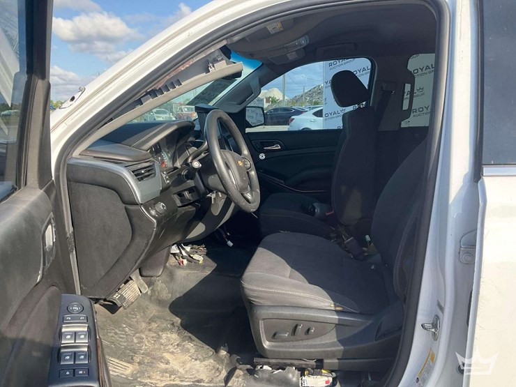 2019-chevrolet-tahoe-image-11