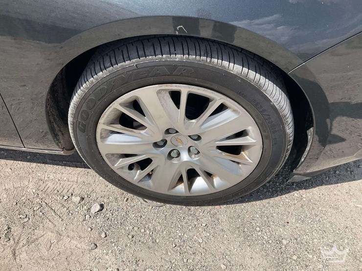 2018-chevrolet-impala-sedan-image-24