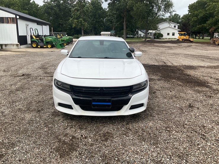 #2050-•-2018-dodge-charger-awd-image-8