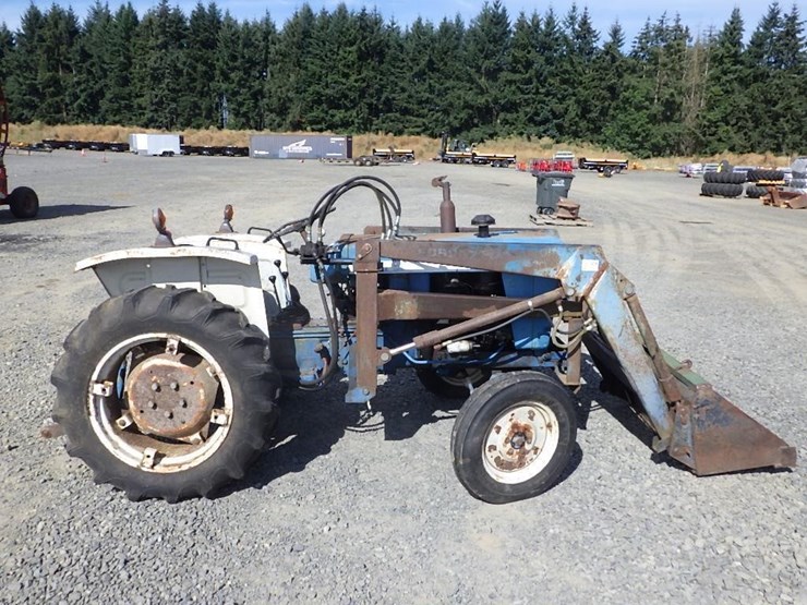 ford-tractor-image-8