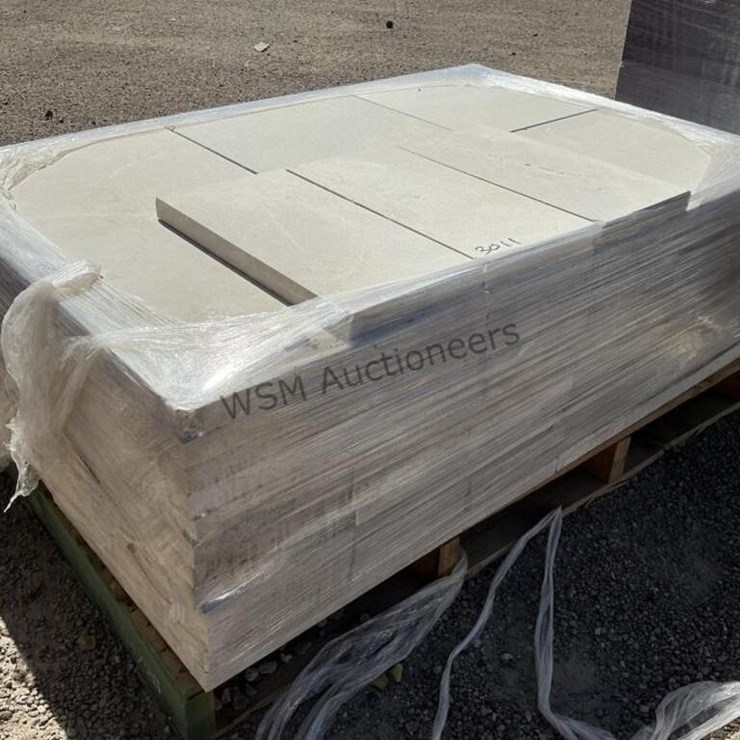 PALLET OF TRAVERTINE PAVERS