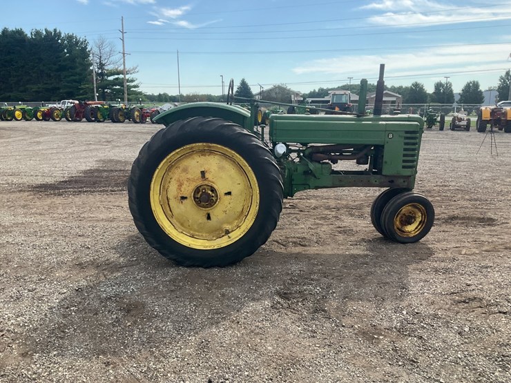 1943-john-deere-model-b-image-8