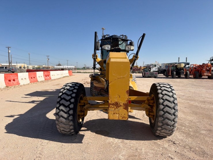 2018-caterpillar-140m3-image-3