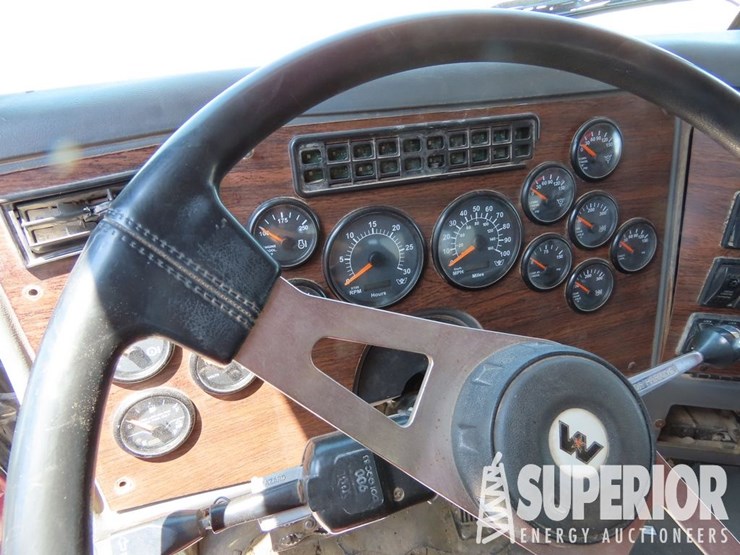 2012-western-star-4900-image-8