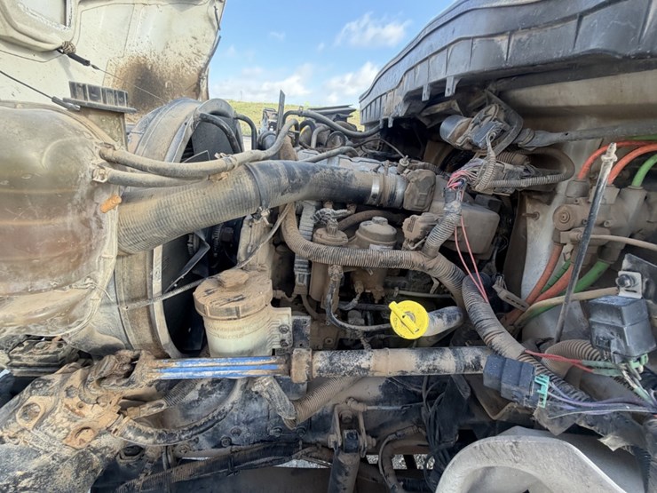 2012-international-durastar-4300-image-12
