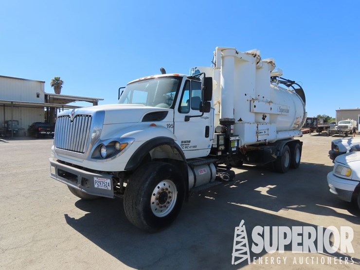 2009-international-workstar-7600-image-1