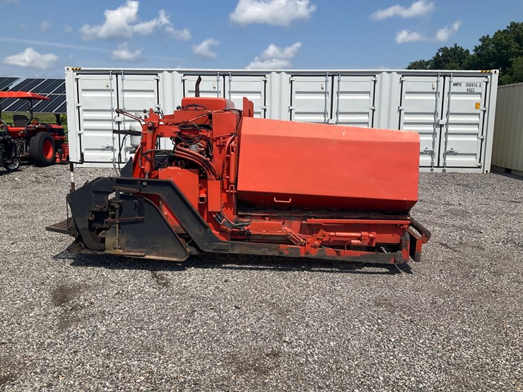 #1675-•-leeboy-tracked-asphalt-paver-image-2