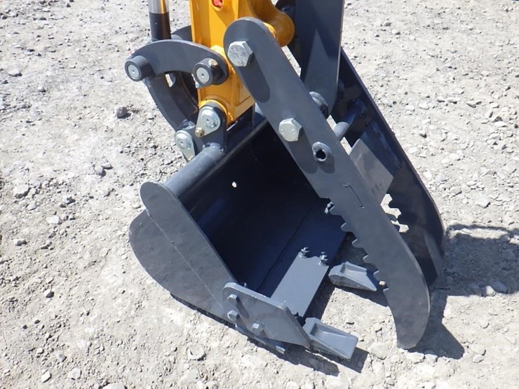 2026-vicsec-22-hydraulic-excavator-image-5