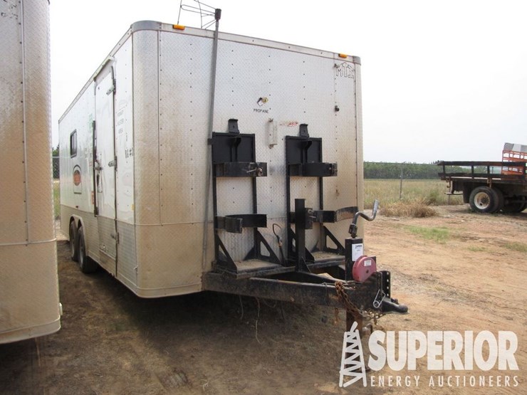 2013-middlebury-8'6"w-x-20'l-crew-trailer-image-6