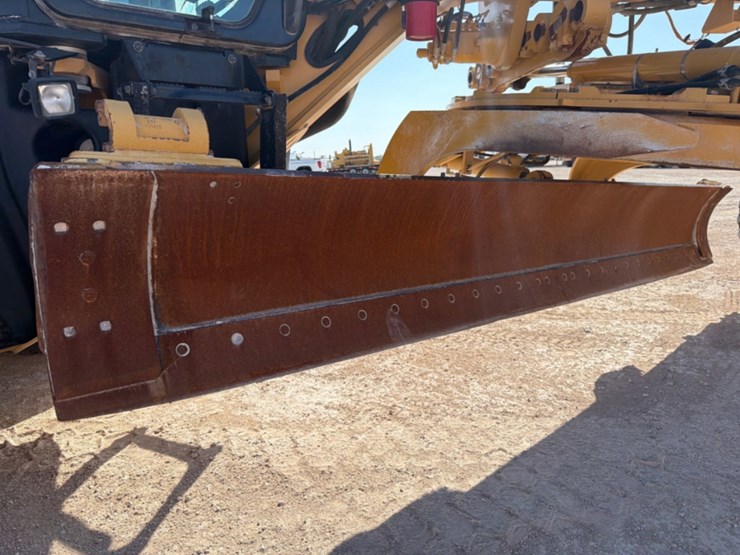 2018-caterpillar-140m3-image-6
