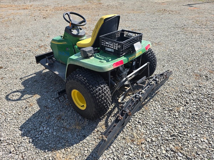 #1012-•-2019-john-deere-1200a-bunker-rake-image-3