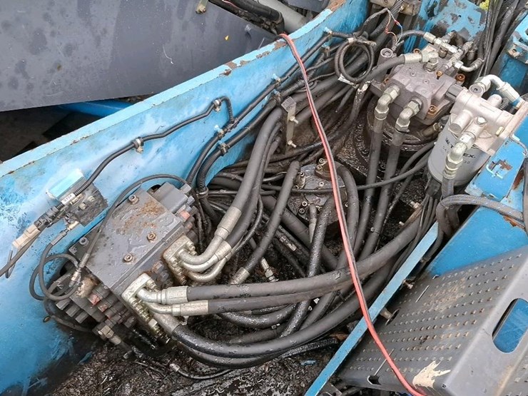 2015-fuchs-mhl320-image-22