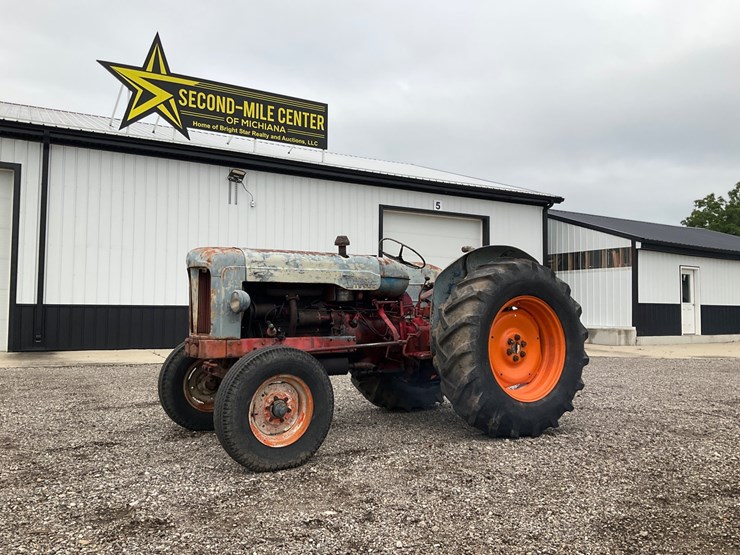 1955-fordson-major-image-1