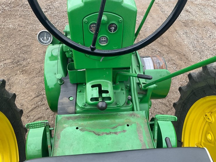 1955-john-deere-70-image-22