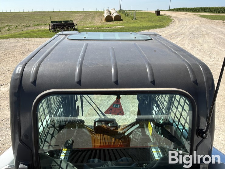 2023-bobcat-t595-image-17