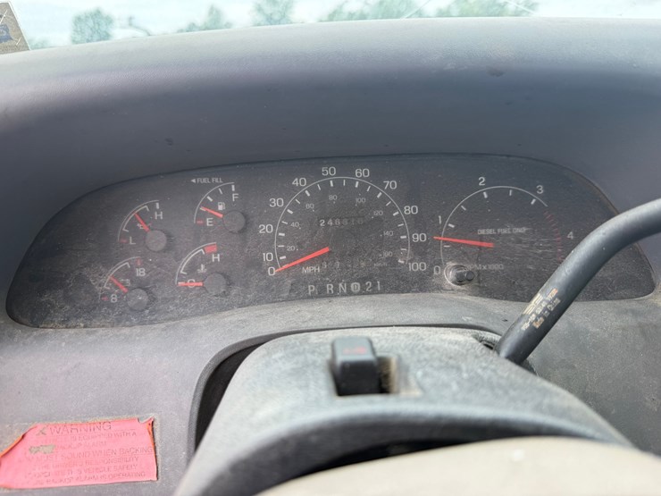 2001-ford-f450-image-12