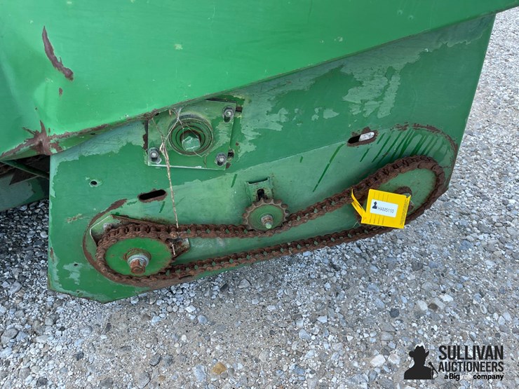 john-deere-444-image-10