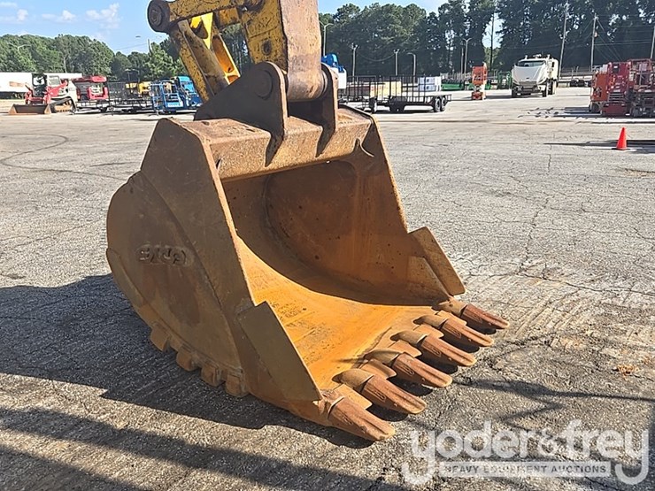2020-komatsu-pc360-lc-11-image-14