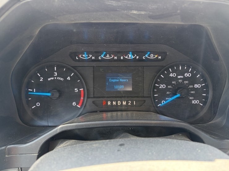2017-ford-f550-image-28