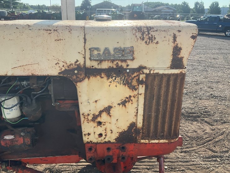 #6068-•-1958-case-211-b-tractor-image-11