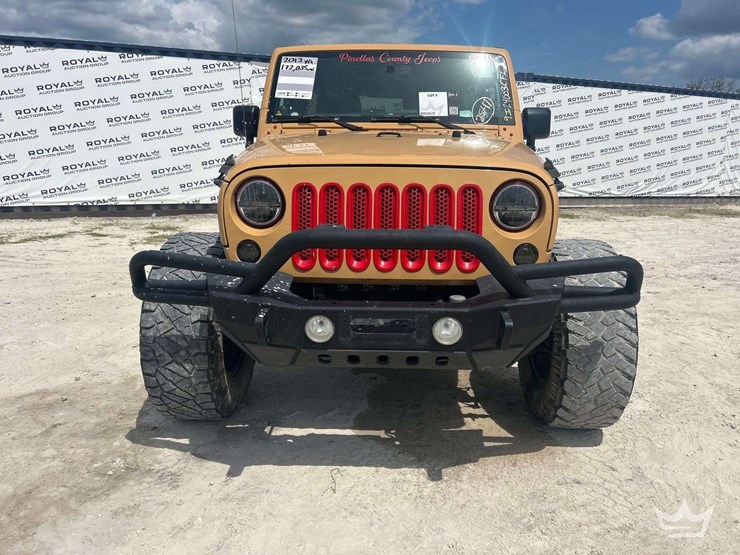 2013-jeep-wrangler-image-28