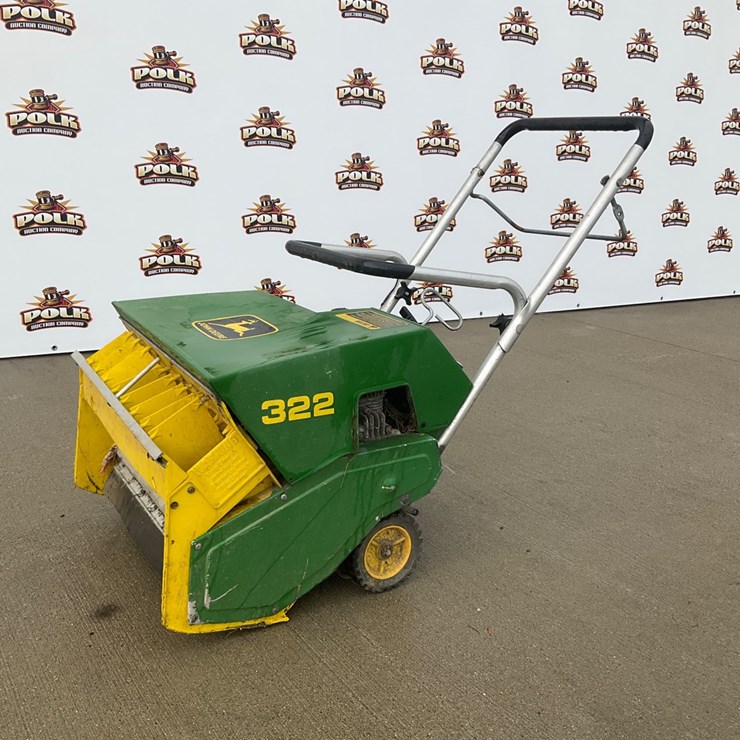 JOHN DEERE 322