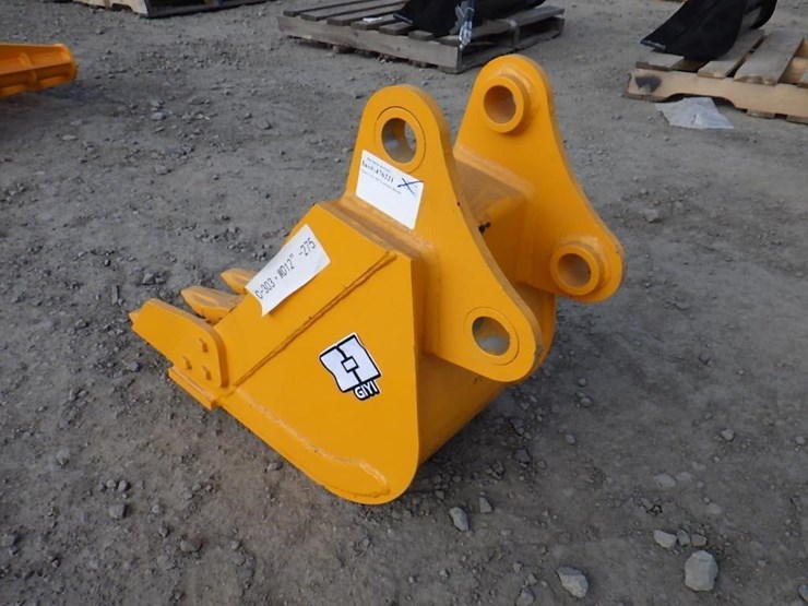 caterpillar-303-image-2
