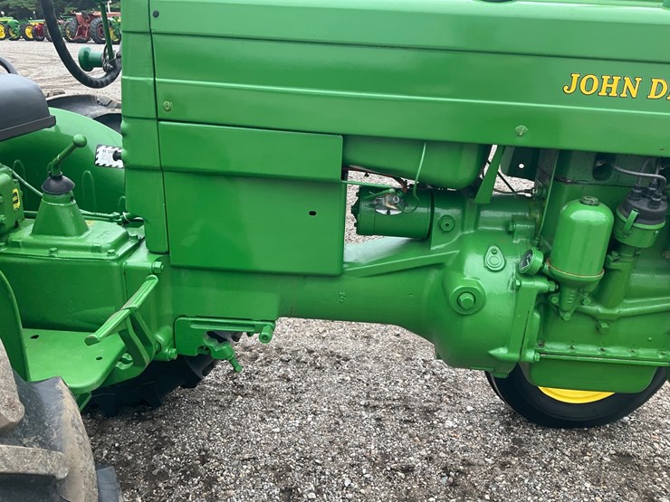1953-john-deere-40-image-12
