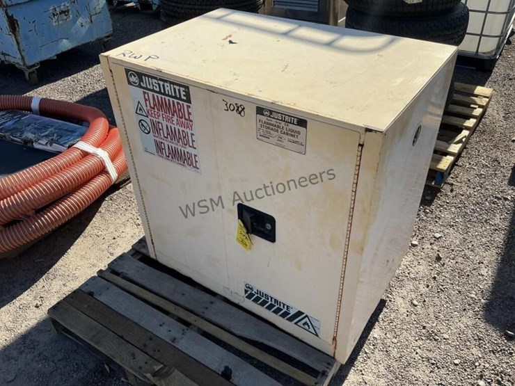 flammable-storage-cabinet-image-2