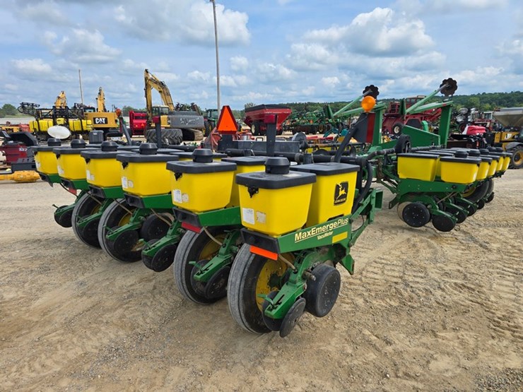 john-deere-1770-image-5