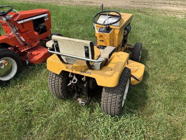 allis-chalmers-b-110-lawn-tractor---needs-battery-image-7