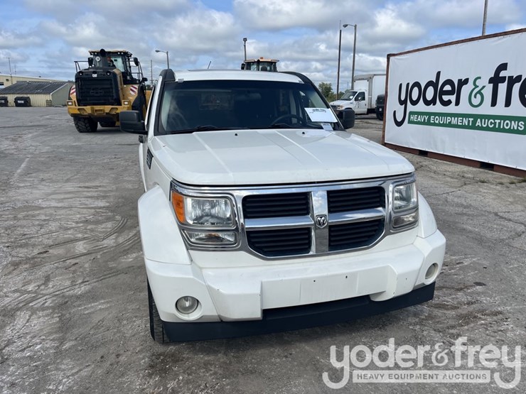 2006-dodge-nitro-image-9