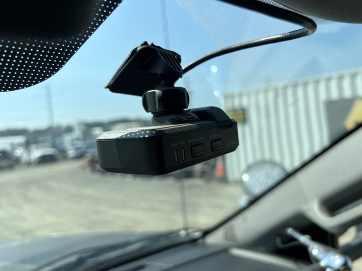 2017-ford-f550-image-39