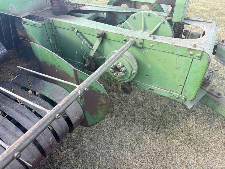 john-deere-14t-image-12